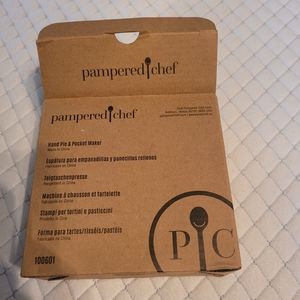 Pampered chef Hand Pie and Packet maker